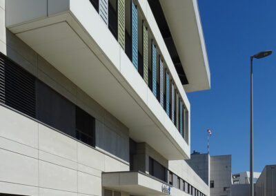 CH Louis Pasteur - Bagnols-sur-Cèze_05© BBG Architectes